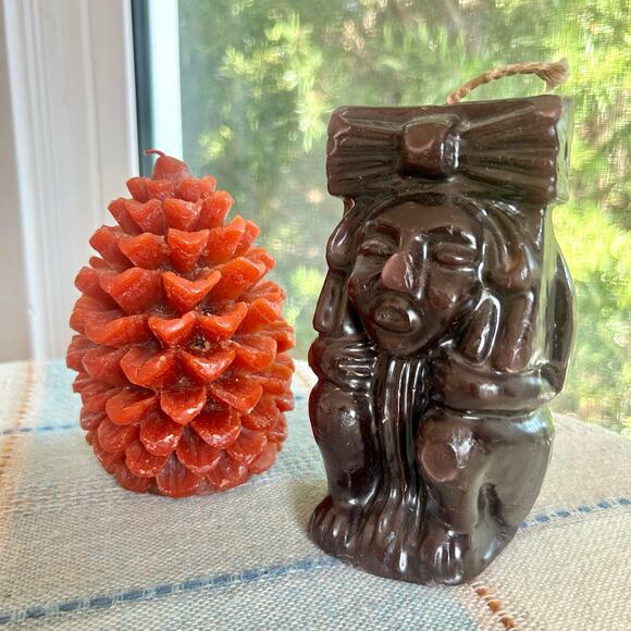 Set of 2 Vintage Novelty Candles Red Pinecone & Brown Tribal Figure Candles - Picture 10 of 15
